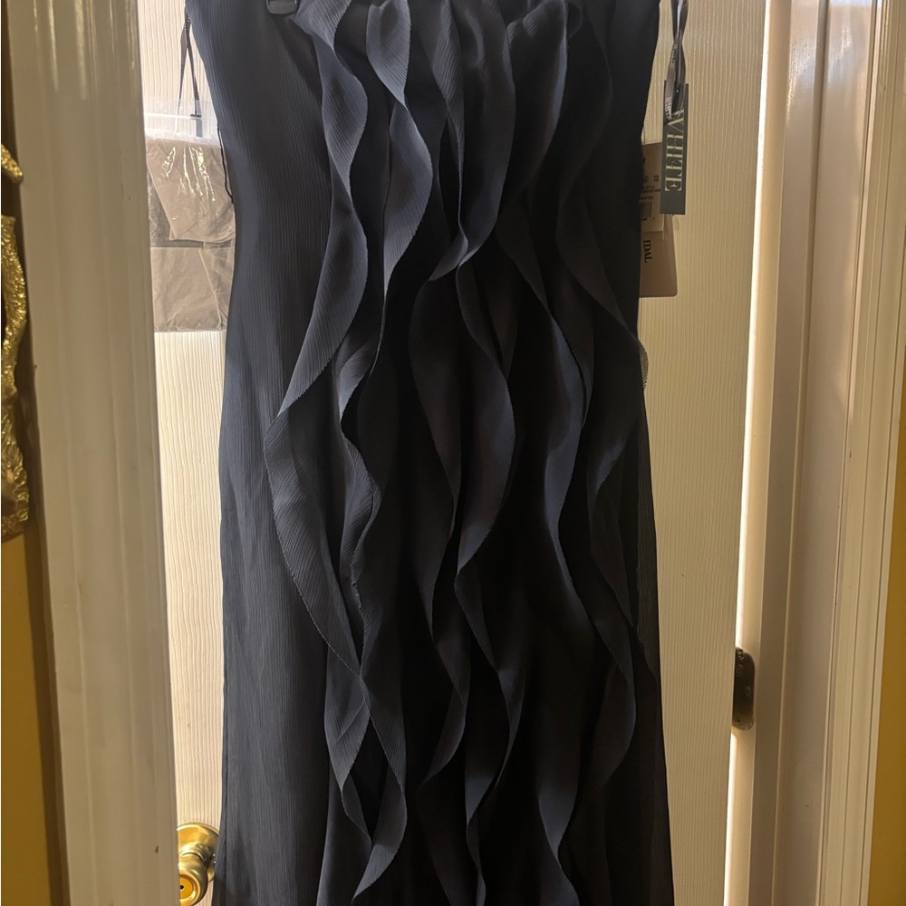 David’s Bridal Strapless Crinkle Chiffon Dress with Raw Edge - Picture 10 of 10